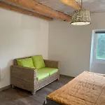 Ancienne Ferme Renovee Avec Jardin Prive, Poele A Bois Et Terrasse - Fr-1-582-44 * Saint-Prejet-d'Allier