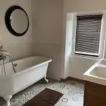 Ancienne Ferme Renovee Avec Jardin Prive, Poele A Bois Et Terrasse - Fr-1-582-44 度假居