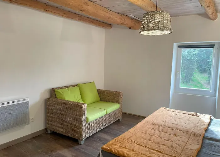 Ancienne Ferme Renovee Avec Jardin Prive, Poele A Bois Et Terrasse - Fr-1-582-44 * Saint-Prejet-d'Allier