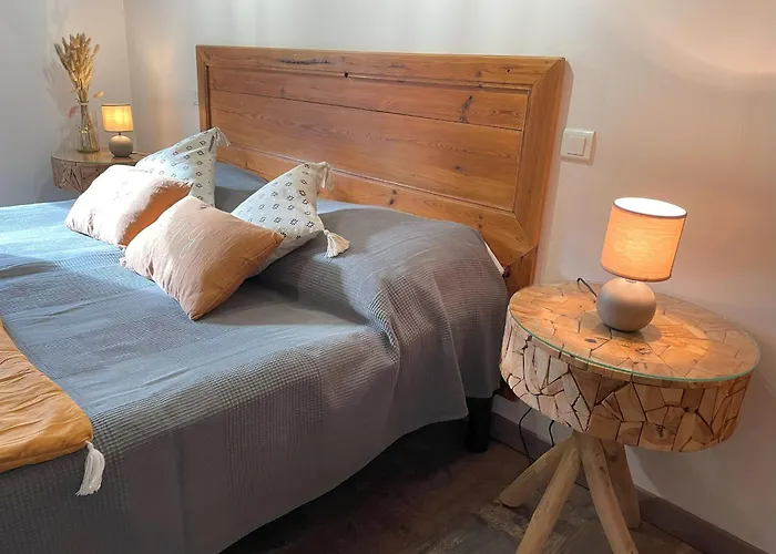 Saint-préjet-d'allier, 4 Pièces, 6 Personnes - Fr-1-582-44 * Saint-Prejet-d'Allier